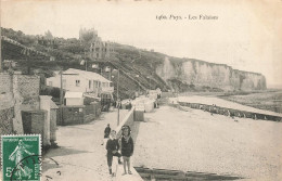 FRANCE - Dieppe - Puys - Les Falaises - Plage - Animé - Promenade - Carte Postale Ancienne - Dieppe