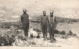 MILITARIA - Guerre 1914 - Tirailleurs Sénégalais Faisant La Soupe - Carte Postale Ancienne - Guerre 1914-18