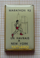 PAT14950 MARATHON 92  UN HAVRAIS à NEW YORK  LE HAVRE - Atletiek