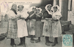 FOLKLORE - Vendée - Les Sables D'Olonne - À L'usine - Carte Postale Ancienne - Costumi