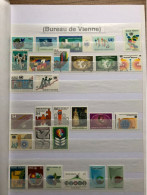 Lot Timbres ONU Vienne - Sammlungen (im Alben)