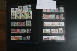 MONDE ENTIER SURTOUT OBL DANS CLASSEUR FOND NOIR 800 TIMBRES - Collections (en Albums)