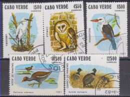 AVE084 - Cape Vert 1981 (Used) (Mi 445-449) - Egretta Garzetta....Numida Meleagris - Colecciones & Series