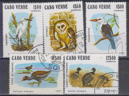 AVE084 - Cape Vert 1981 (Used) (Mi 445-449) - Egretta Garzetta....Numida Meleagris - Konvolute & Serien