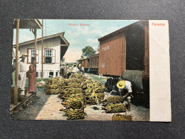 Shipping Bananas - Panama