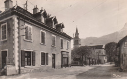 38 CLAIX    GRENOBLE      L'Hôtel Michel Et Le Plateau De St-Ange  TB PLAN  Années 60.      RARE - Claix