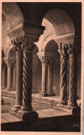 20812 ELNE  Cathédrale Sainte Eulalie Les Colonnes Jumelées Du Cloitre   ( 2 Scans) 66 - Elne