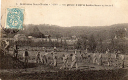 CPA -  IGNY  (91)  Institution Saint - Nicolas -  Un Groupe D' élèves Horticulteurs Au Travail - Igny