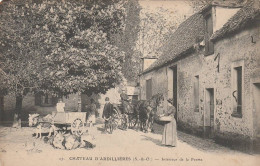 CHATEAU D'ARDILLIERES INTERIEURE DE LA FERME ATTELAGES - Autres & Non Classés