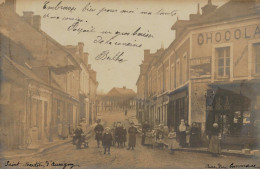 St Martin D'auxigny * Carte Photo 1903 * Rue Du Commerce * Magasin Commerce Chocolat Graines épicerie * Villageois - Sonstige & Ohne Zuordnung