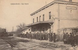 CPA-30-VERGEZE-La Gare - Vergèze