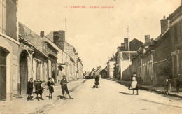 - LAROCHE St CYDROINE (89) - La Rue Principale  (animée)  -22378- - Laroche Saint Cydroine