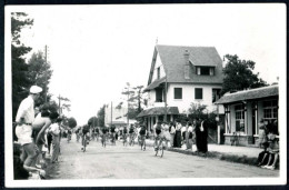 14 FRANCEVILLE - UN JOUR DE COURSES CYCLITES - SUPERBE - Other & Unclassified