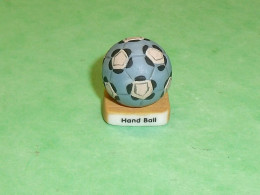 Fèves / Fève / Sports : Balle De Hand Ball " Mat "     T110 - Deportes