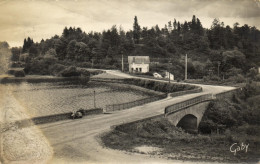 PLOERMEL - LE PONT ET L'ETANG AU DUC - Plömeur