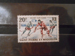 ST-PIERRE-ET-MIQUELON YT 360 HOCKEY S/GLACE** - Unused Stamps