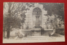 Delcampe - CPA -  Perpignan - Institution St Louis De Gonzague - Cour D'Honneur - Monument Ramadié - Perpignan