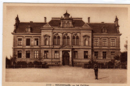 Bouxwiller Le College - Bouxwiller