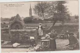 Finistère : MOELAN      Lavoir , Laveuses ,fontaine  Saint  Roch - Moëlan-sur-Mer