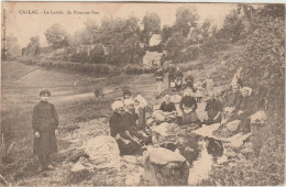 Côtes  D ' Armor     : CALLAC :      Lavoir , Laveuses , De Pont An Vau - Callac