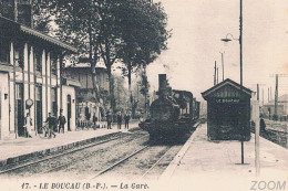 64 BOUCAU - CPA RR GP NV - 47. - LE BOUCAU (B. P.). - La Gare - Micheline, Train - Boucau