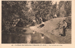 82 Foyer Des Indirectes à Realville Sur Les Bords De La Lere CPA Peche Pecheur à La Ligne - Realville