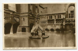 AK 187578 ENGLAND - Bath - The King's Bath & Hot Mineral Spring - Bath