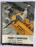Ancienne Pochette KODAK Pin-up En Maillot De Bain Photographe P. Mauriceau Ernée - Matériel & Accessoires