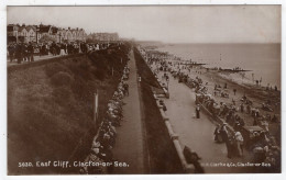 CLACTON-on-SEA - East Cliff - H.H. Clarke 5030 - Clacton On Sea