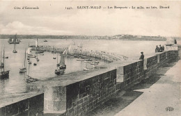 FRANCE - Saint Malo - Les Remparts - Le Môle, Au Loin, Dinard - Bateaux - Carte Postale Ancienne - Saint Malo