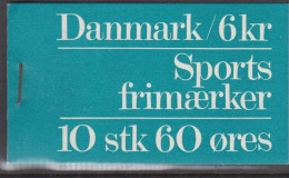 1972. DANMARK. Sports Frimærker. Special Booklet S 8. With (POSTTAKSTER Pr. 1 Juli 1972)  - JF539264 - Booklets