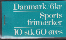 1972. DANMARK. Sports Frimærker. Special Booklet S 8. With (POSTTAKSTER Pr. 1 Juli 1972)  - JF539269 - Booklets