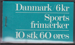 1972. DANMARK. Sports Frimærker. Special Booklet S 8. With (POSTTAKSTER Pr. 1 Juli 1972)  - JF539271 - Booklets