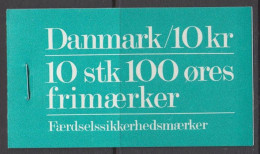 1974. DANMARK. Færdselssikkerhedsmærker. Special Booklet S 20.  - JF539275 - Booklets