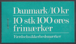 1974. DANMARK. Færdselssikkerhedsmærker. Special Booklet S 20.  - JF539279 - Carnets