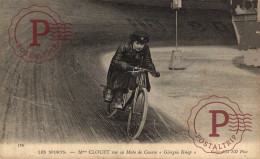 LES SPORTS - MOTOS - Mme CLOUET SUR SA MOTO DE COURSE " GEORGIA KNAP ". CICLISMO. CYCLISME. CYCLISTE - Sport Moto