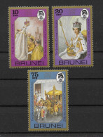 Brunei 1978 25 Jahre Krönung Queen Elizabeth II Mi.Nr. 218/20 Kpl. Satz ** - Brunei (...-1984)