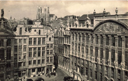 BELGIQUE - Bruxelles - Vue Aérienne De La Grand Place En Direction De L'église Sainte Gudule - Carte Postale Ancienne - Plätze