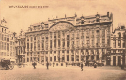BELGIQUE - Bruxelles - Maison Des Ducs - Animé - Carte Postale Ancienne - Monumenten, Gebouwen