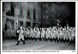 REICHSPARTEITAG NÜRNBERG 1938 WK II - Zerreiss 38/27 Vorbeimarsch Des Fackelzugs Der Politischen Leiter I - Guerre 1939-45