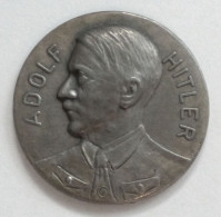 WK II Orden Medaille Adolf Hitler, RS Großdeutsches Reich 1933, Durchm. 33mm, Neusilber - War 1939-45