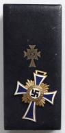 WK II Orden Mutterkreuz 1. Stufe Gold 2. Variante Ohne Band In Original-Schatulle - Weltkrieg 1939-45