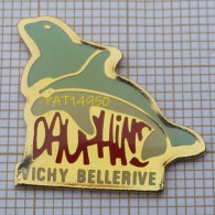 PAT14950 CLUB De NATATION De VICHY BELLERIVE  Les DAUPHINS      DAUPHIN Dpt 03 ALLIER - Swimming