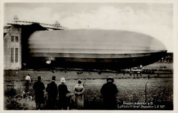 LUFTSCHIFF GRAF ZEPPELIN - LZ 127 GRAF ZEPPELIN Fahrt Aus Der Luftschiffhalle Friedrichshfen I - Airships