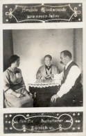 Zürich (Zürich) Familie Buchschachter Beim Brettspiel Foto-AK I-II - Scacchi