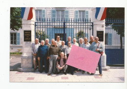 Photographie 66 Amélie Les Bains Hommes Devant L'hopital Thermal Des Armées Photo 14,5x9,5 Cm Env - Lieux