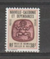 Nle Calédonie : Oreillers De Bois (Musée De Nouméa) - Oficiales