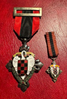 Medalla Y Miniatura Sindicato Español Universitario Cruz De Honor Y Gratitud - Autres & Non Classés
