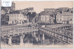 LE MANS- LE PONT EN X- PASSAGE D UN TRAMWAY- PUB RHUM ST-YVES - Le Mans