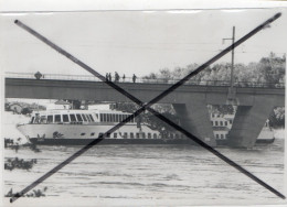 07 Ardèche Très Beau Plan La VOULTE SUR RHONE PHOTO Originale Accident De Navigation Au Niveau De La Pile Du Pont - La Voulte-sur-Rhône